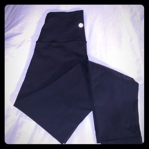 Lululemon Wunder Under Hi-Rise 25” Luon